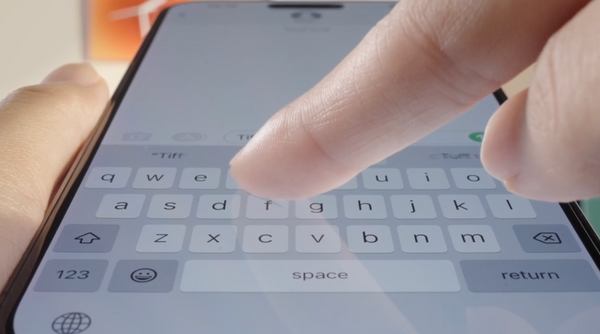 How to Apply a Screen Protector Without Bubbles: The Installation Mistakes Most People Make